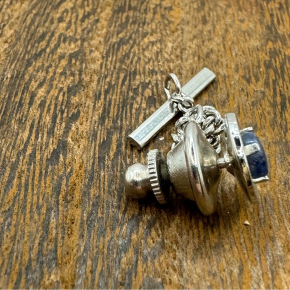 Vintage MCM blue sodalite circular silver tone tie tack - Picture 3 of 3